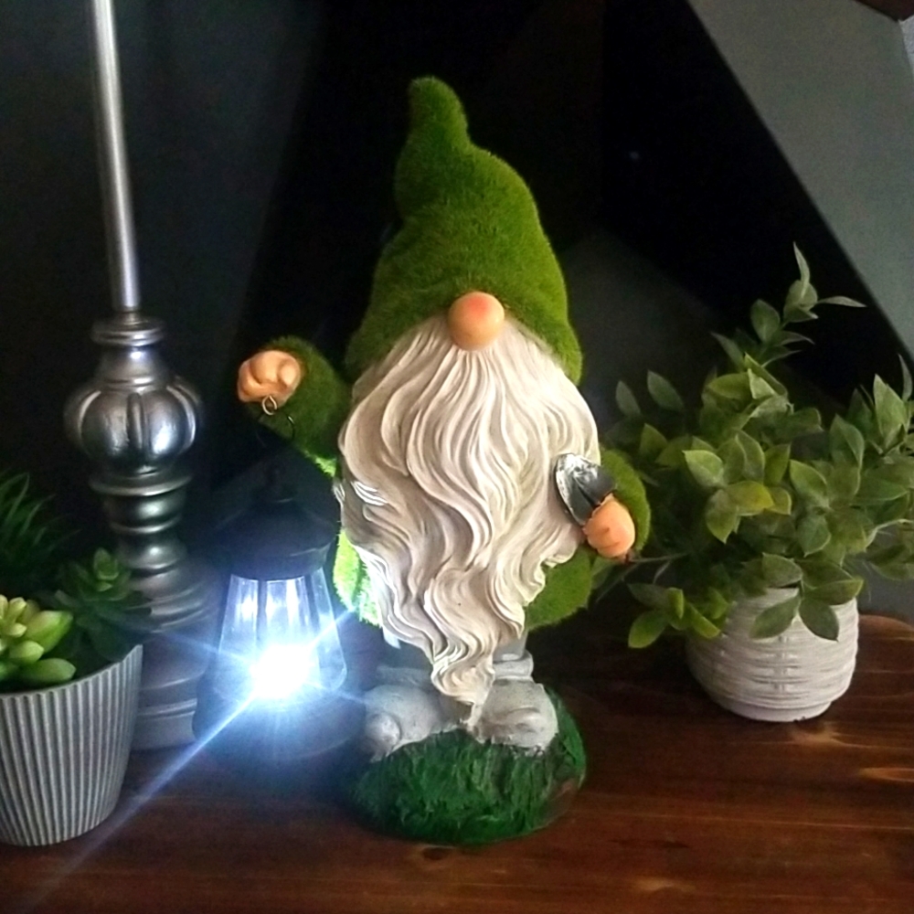 Garden Gnome Solar Light / Lantern NEW